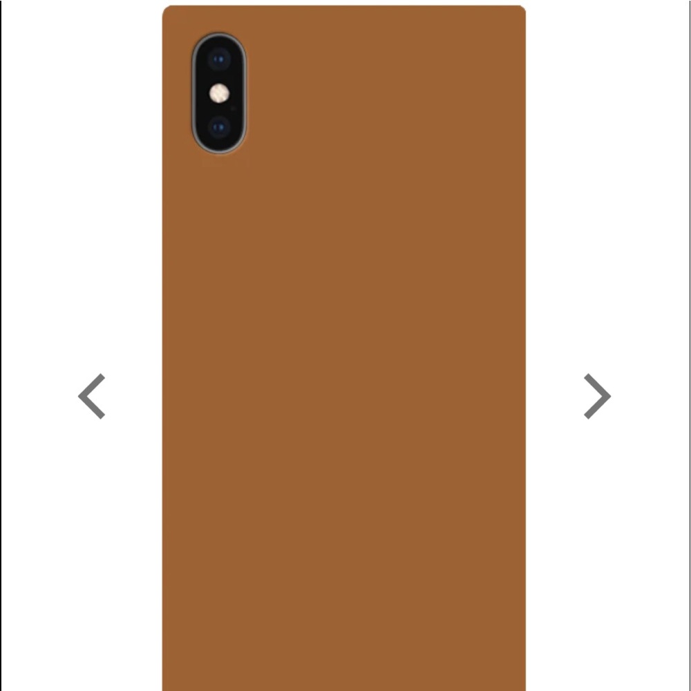 Flaunt case in nude/caramel iPhone XS Max. Gently used, no wear or scratches
